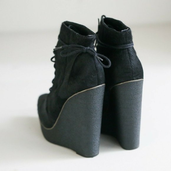 KG Kurt Geiger Black Cow Skin High Lace up boots - Picture 6 of 10